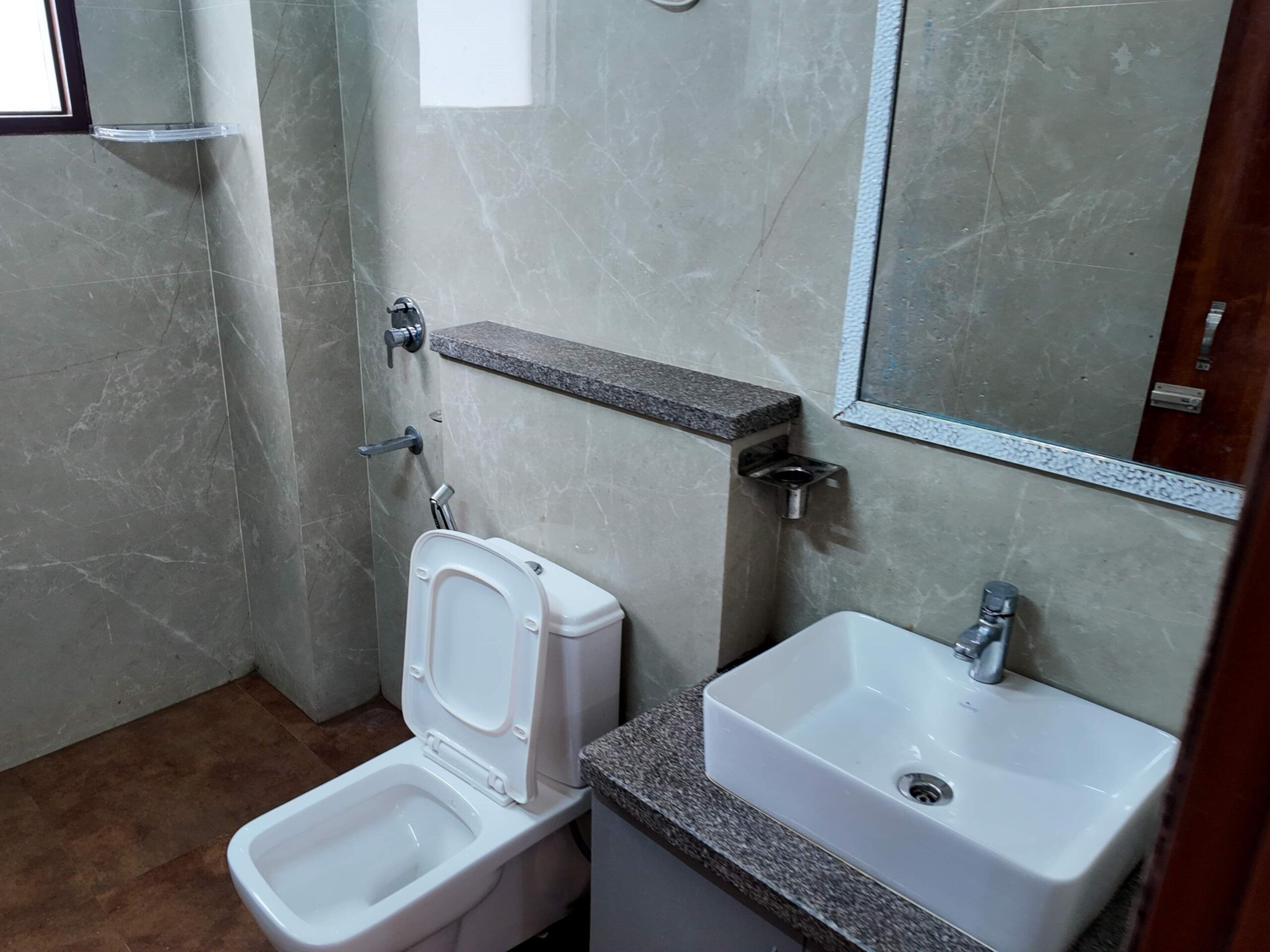 DJI_20250622143338_0866_D_copy_3840x2160